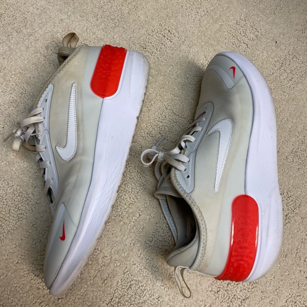 White and orange womens nike sneakers | 9.5